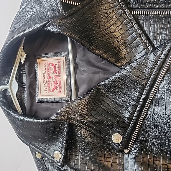 Women's Black Croc-Embossed Moto Jacket – Levi’s Size S (New Without Tags) - Picture 3 of 16